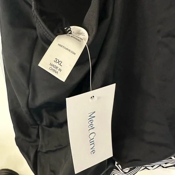 MEET.CURVE NWT Tankini Top - Picture 7 of 9